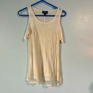 Cream Cold Shoulder Top in XS